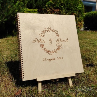 svadobna kniha drevena kvetinova KN002W
